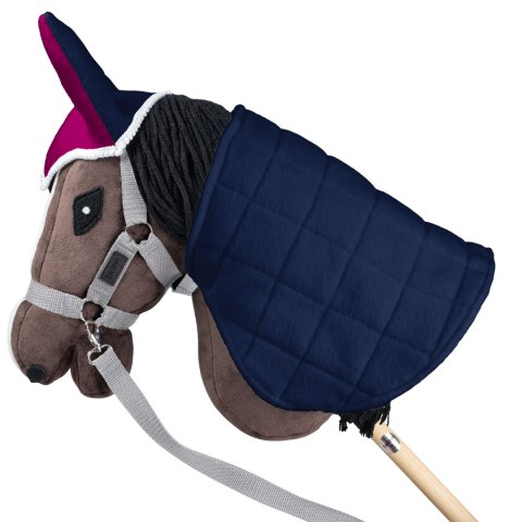 Zestaw Skippi - Hobby Horse Gniady - Derka fuksja i granat - Kantar szary Skippi Zestaw Skippi - Hobby Horse Gniady - Derka fuksja i granat - Kantar szary Skippi